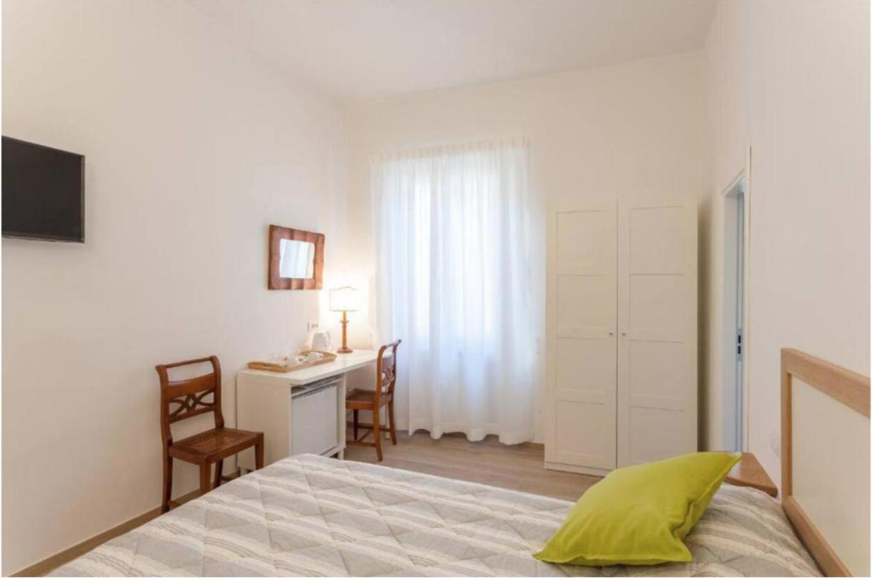 Santo Spirito Boutique Apartments Флоренція Екстер'єр фото